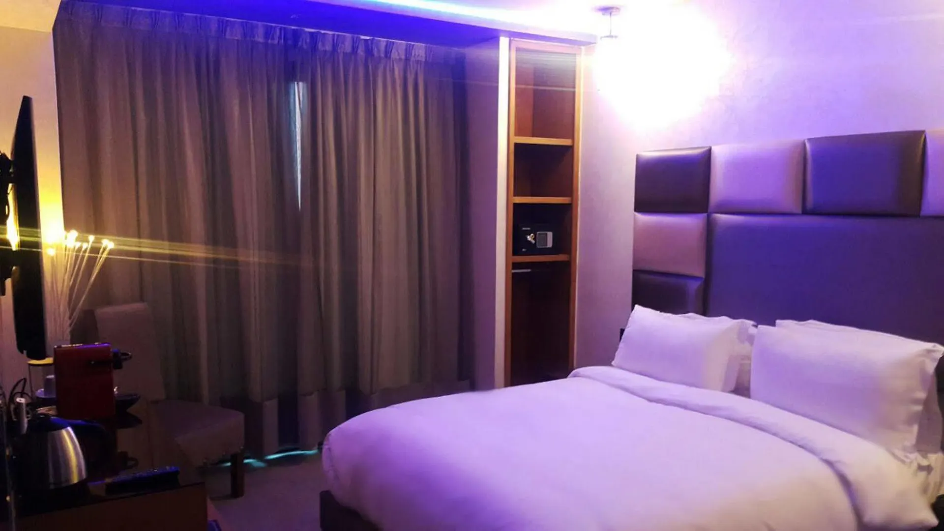 The Seven Hotel 카사블랑카 4*,  모로코